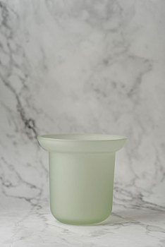 沈陽(yáng)保姆一個(gè)月多少錢(qián)？詳細(xì)解答，讓你輕松找到合適的保姆！