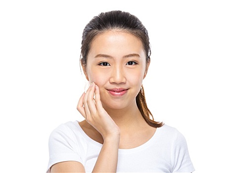 育兒嫂一月能拿多少錢？揭秘育兒嫂高薪背后的秘密