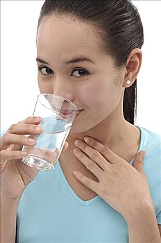 家政服務(wù)行業(yè)薪資揭秘：你不可忽視的高薪潛力