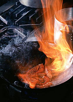 濟(jì)南家政服務(wù)費(fèi)用揭秘，了解每一天的收費(fèi)標(biāo)準(zhǔn)