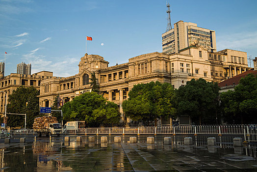 貴陽保姆帶孩子多少錢？了解市場價格，選擇合適的保姆服務(wù)