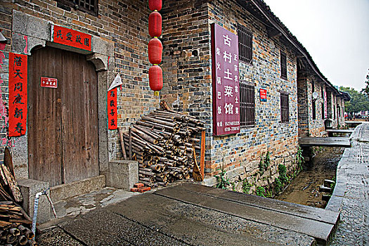 蘇州家政多少工資？揭秘蘇州家政行業(yè)薪資水平及發(fā)展前景