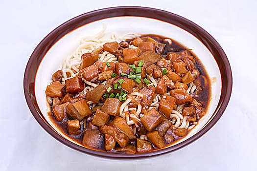 醫(yī)院陪護(hù)病人多少錢(qián)？全方位解析醫(yī)院陪護(hù)服務(wù)費(fèi)用及選擇