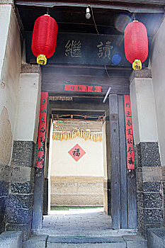 找個住家保姆工資多少？解析住家保姆的薪資現(xiàn)狀與市場趨勢