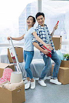 照顧老人全職保姆多少錢？如何選擇合適的全職照護(hù)服務(wù)？