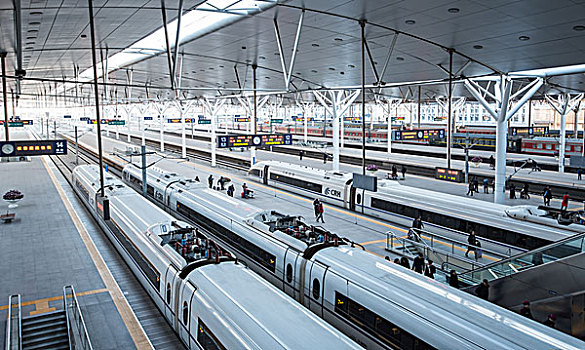 《清雅集》電影票價揭秘：優(yōu)質(zhì)文化之旅，如何獲取最佳觀影體驗(yàn)