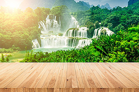 《李煥英》票房創(chuàng)紀錄，背后故事你了解多少？