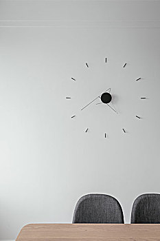 《拆彈專家2》投入多少錢？揭秘電影投資背后的巨大成本與回報(bào)