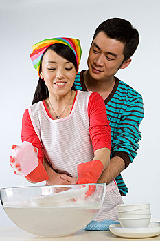 鄭州做飯的保姆多少錢？了解保姆服務(wù)的費(fèi)用和價(jià)值