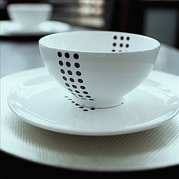 福清月嫂多少錢？了解月嫂服務(wù)市場(chǎng)，給您最實(shí)用的選擇建議