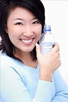 廈門(mén)帶小孩保姆多少錢(qián)？選擇合適的保姆，讓育兒無(wú)憂(yōu)