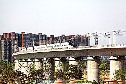 南京江寧保姆價(jià)格揭秘：讓您輕松找到性?xún)r(jià)比高的家政服務(wù)