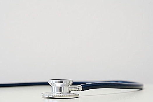 廣東保姆工資多少？揭秘廣東保姆薪資行情與趨勢