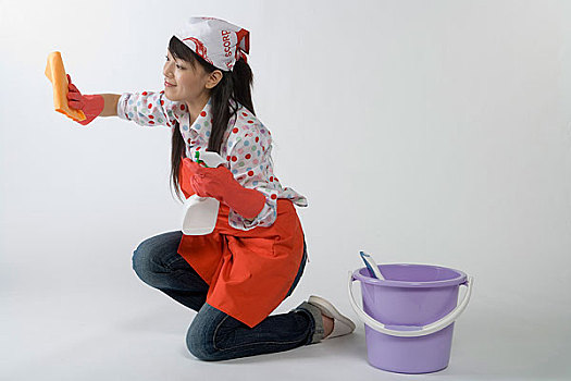 保姆洗碗多少錢(qián)？一文了解家政服務(wù)的價(jià)格和價(jià)值
