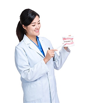 貴州醫(yī)院護工多少錢一天？如何選擇合適的護工服務(wù)？