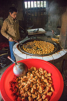 合肥做飯的保姆多少錢？為你解答家庭餐飲的最佳選擇！