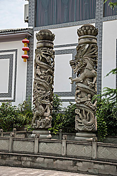 天津保姆多少錢(qián)？為您的家庭提供最專(zhuān)業(yè)的護(hù)理服務(wù)
