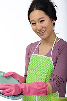 照顧孩子保姆多少錢？如何選擇適合的保姆服務(wù)？