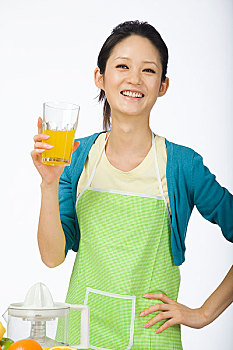 深圳家政服務(wù)多少錢一小時(shí)？價(jià)格背后的深層次因素分析