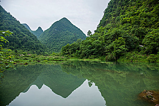 家政阿姨鐘點(diǎn)費(fèi)大揭秘，價(jià)格背后你不可不知的真相