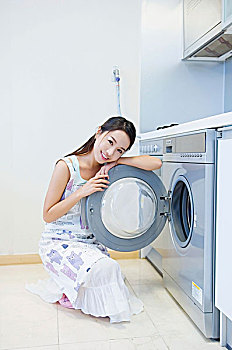 深圳住家保姆多少錢一個月？你需要知道的全部信息