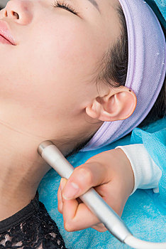 催乳師多少錢一個月？讓你了解專業(yè)催乳服務(wù)的價值