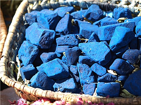 在廈門家政月薪多少錢？揭秘廈門家政行業(yè)的薪資現(xiàn)狀與前景