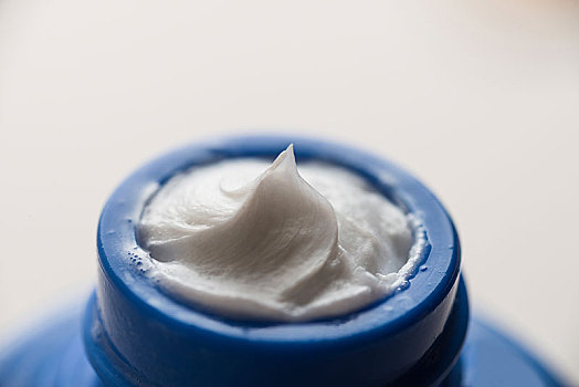 天津保姆一個(gè)月要多少錢？揭秘保姆費(fèi)用背后的那些事