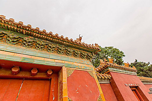 重慶保姆價(jià)格是多少？了解重慶保姆市場(chǎng)，選擇合適的服務(wù)