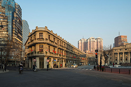 在北京作家政一月多少錢？揭秘北京家政服務(wù)的真實(shí)行情