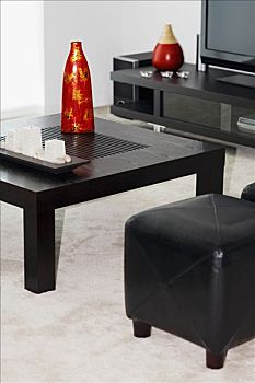 找一個(gè)保姆多少錢？讓你輕松了解保姆服務(wù)費(fèi)用