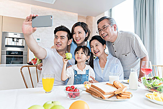 重慶找保姆多少錢？揭秘背后的價格與選擇指南