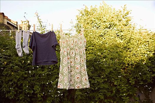 深圳保姆多少錢一月？如何選擇合適的保姆服務？