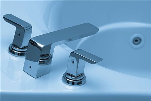 上海保姆服務(wù)費用解析：你需要了解的價格與選擇