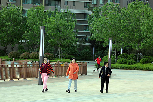 杭州不住家保姆多少錢？選擇合適保姆的技巧與注意事項(xiàng)
