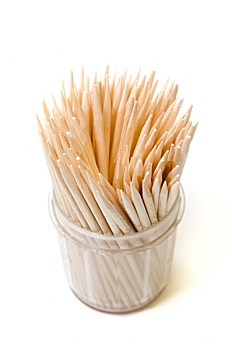 貴陽(yáng)白班保姆多少錢？帶您了解保姆費(fèi)用背后的秘密