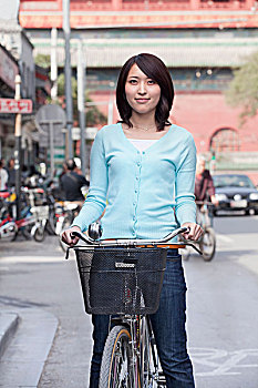 青島保姆多少錢？讓我們告訴你真相，如何選對保姆才最合適！
