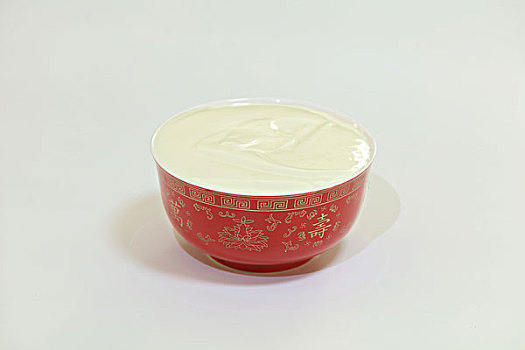 保姆工資漲多少錢？揭秘行業(yè)薪資趨勢與未來發(fā)展