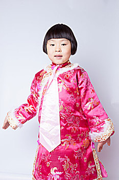 長樂月嫂一個(gè)月多少錢？了解市場行情，選擇最合適的月嫂服務(wù)