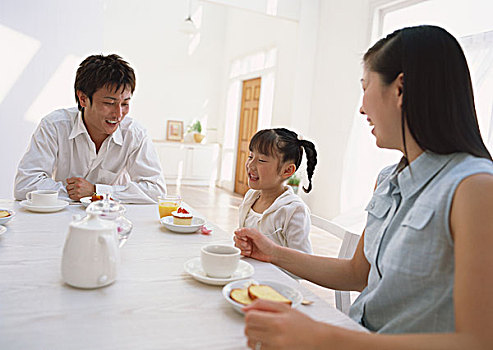 廈門(mén)長(zhǎng)途搬家電話多少？讓您輕松搬家，暢享便捷服務(wù)