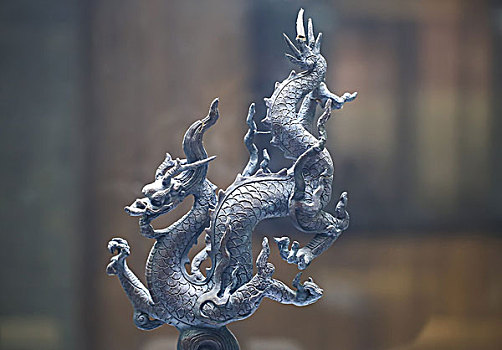 武漢做保姆工資多少？揭秘武漢保姆行業(yè)的薪資水平與未來趨勢