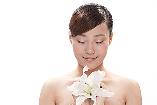 婦幼醫(yī)院請(qǐng)的護(hù)工多少錢？為您的寶貝和家人提供最專業(yè)的照護(hù)服務(wù)