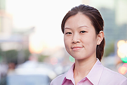 無錫的保姆價格是多少？揭秘無錫保姆行業(yè)現(xiàn)狀與價格趨勢