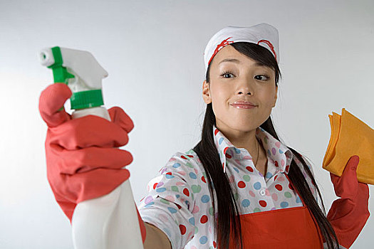 病人護(hù)工一天多少錢？了解護(hù)工收費標(biāo)準(zhǔn)，找到適合的護(hù)理服務(wù)