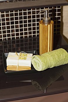 吉寶樂(lè)月嫂多少錢(qián)？讓您了解月嫂服務(wù)的價(jià)格與價(jià)值