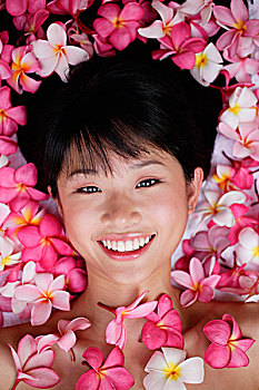 小保姆多少錢一個(gè)月？揭開背后隱藏的秘密