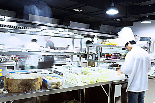 武清帶小孩的保姆多少錢？選擇優(yōu)質(zhì)保姆的最佳指南