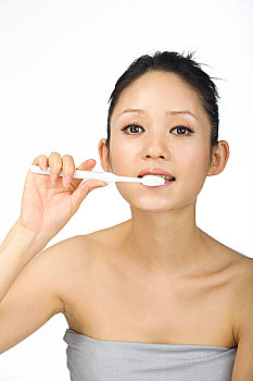 不住家5個(gè)小時(shí)多少錢？如何在短時(shí)間內(nèi)最大化利用時(shí)間的價(jià)值
