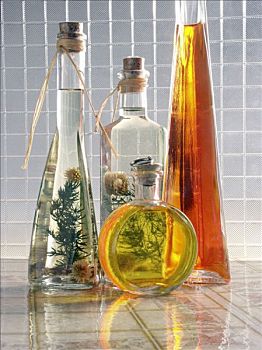 護(hù)工陪護(hù)工資多少？深入了解護(hù)工行業(yè)薪資水平，輕松找到心儀工作