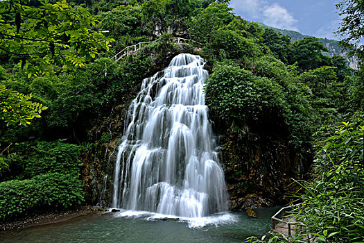 做嗨團(tuán)業(yè)績(jī)是銷售多少嗎？揭秘銷售秘訣與成功之道